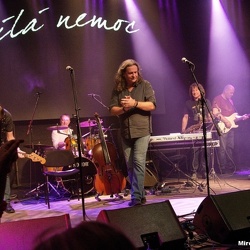 Bílá nemoc - 25 let